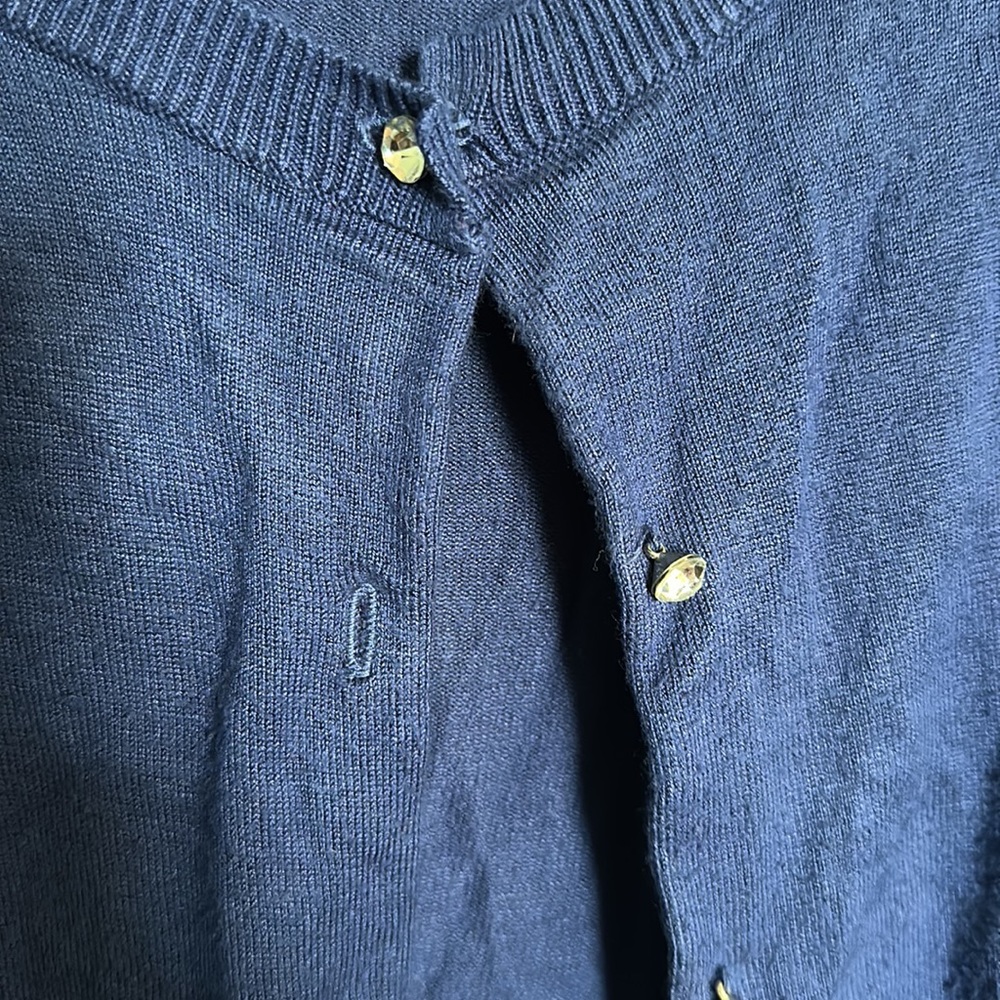 Cardigan🫶 - Picture 2 of 4
